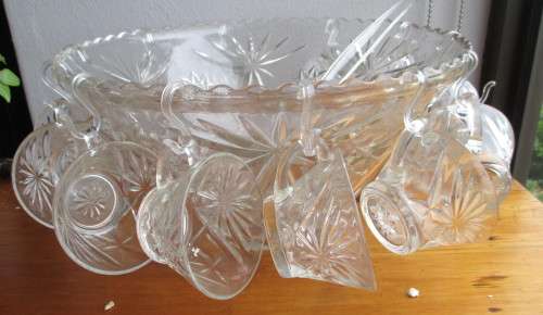 Glass Punch Bowl Set - 27 Piece Vintage Glass with 12 Punch Cups and ladle. Perfect for PARTIES.