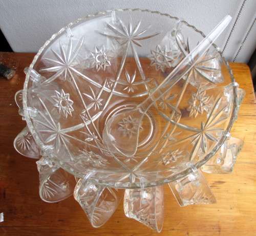 Glass Punch Bowl Set - 27 Piece Vintage Glass with 12 Punch Cups and ladle. Perfect for PARTIES.