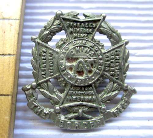 WWI The Border Regiment China Cap Badge KC White Metal VOID Center