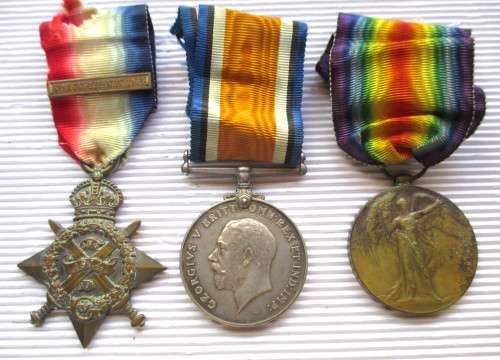 WWI Set of Medals plus Minitures. Lieut E Harnetty. Dragoons Unit.