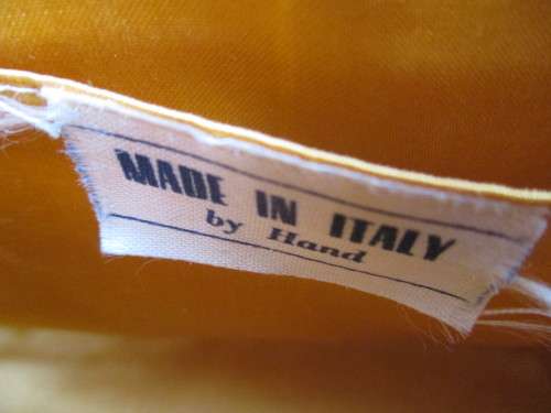 Vintage Evening Bag. Gold Color. Excellent Condition, Handmade in Italy. 200mmx170mm.