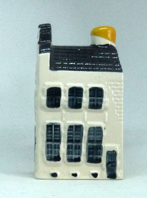 Vintage KLM Blue Delft Dutch Houses. BOLS Amsterdam Miniature Porcelain House #84