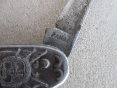 Commemorative Eendracht Maakt Macht - Paul Kruger and De Wet Pocket Knife. Corck Skrew missing