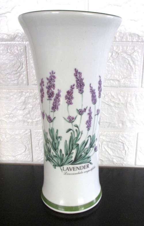 Large Wiesenthal Porcelain Lavender Fase. Spotless. 255mm high