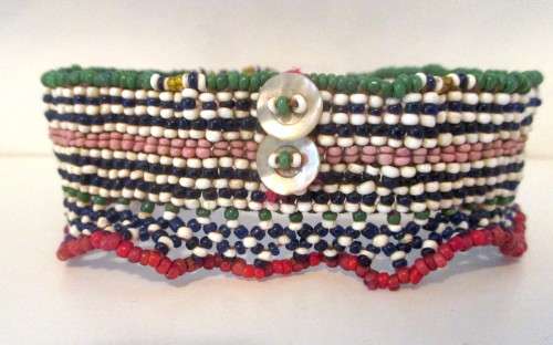 Vintage African Zulu beaded choker with Mother of Pearl buttons. Vibrant colors. Choker 300mm.