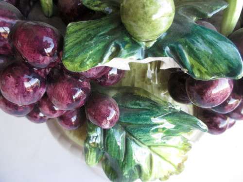 Vintage Original Arnart Creations Sorrento Grapes Leaves Topiary Statue Japan. Marked and Numbered.