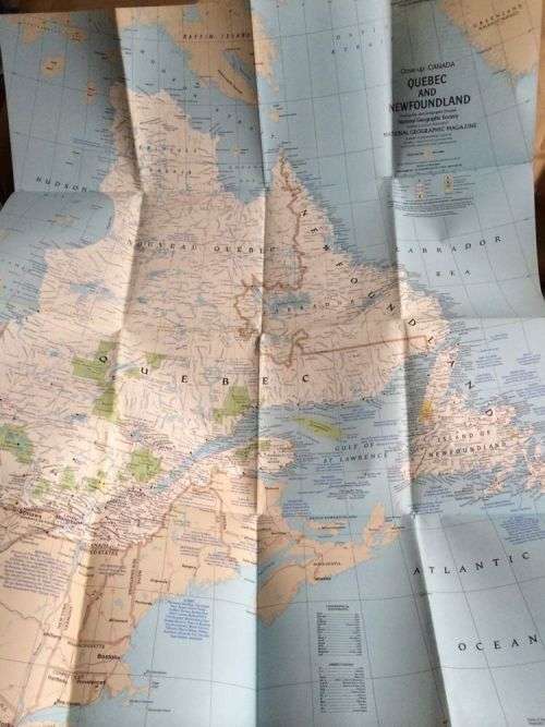 Quebec & Newfoundland (National Geographic Map: Close Up Canada)   January 1, 1980