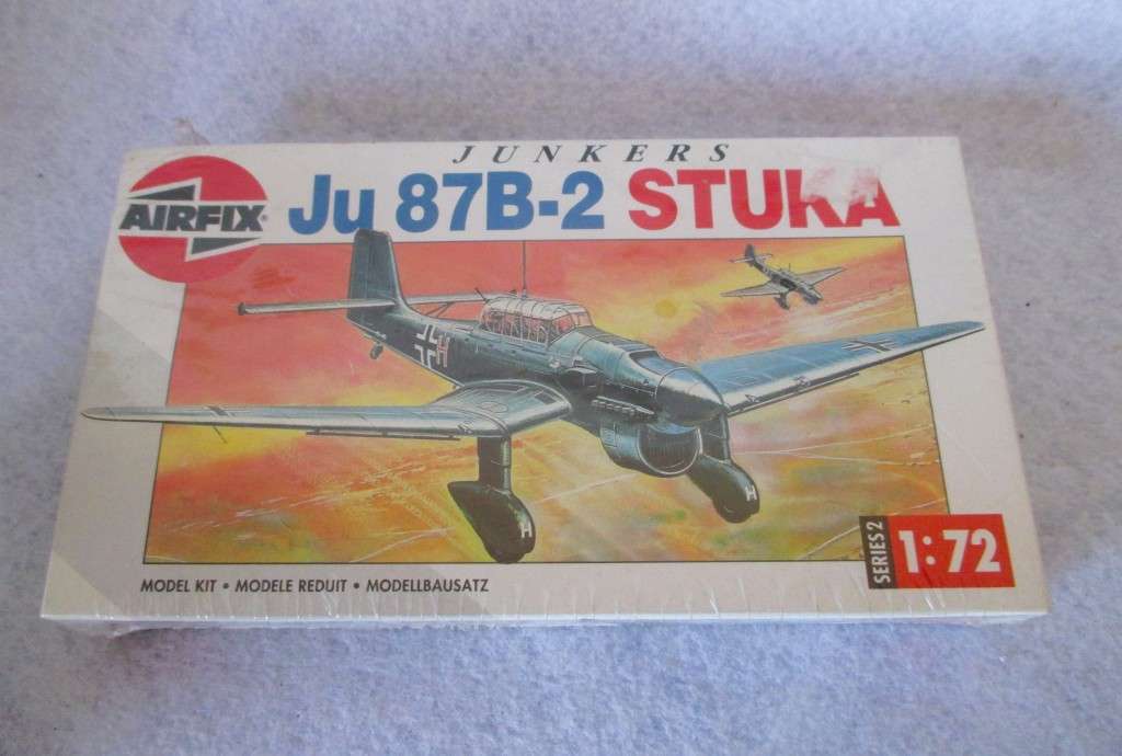 Airfix Junkers Ju 87b-2 Stuka #02049 Scale 1 72. Still sealed.