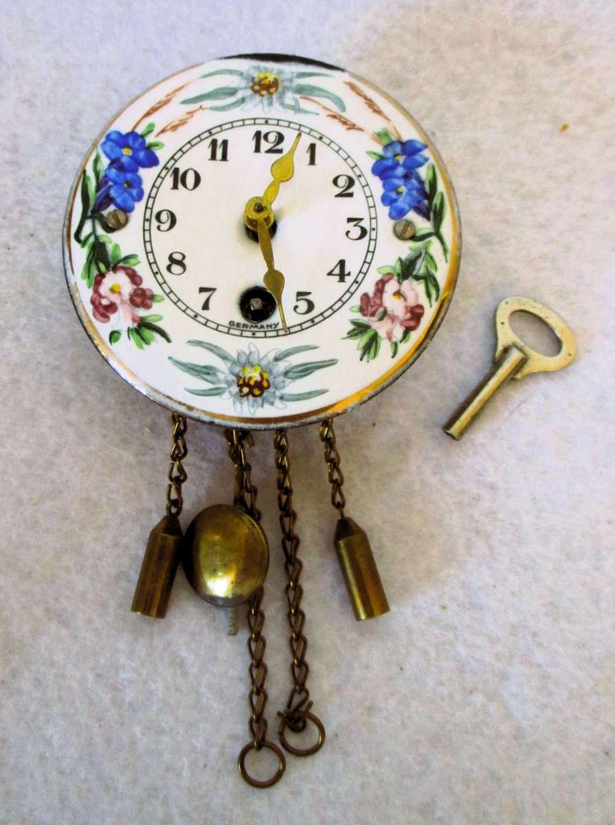 Vintage Wintermantel Germany Mini Porcelain Enamel Face Wall Clock with Key. Overwound. Photo scale.