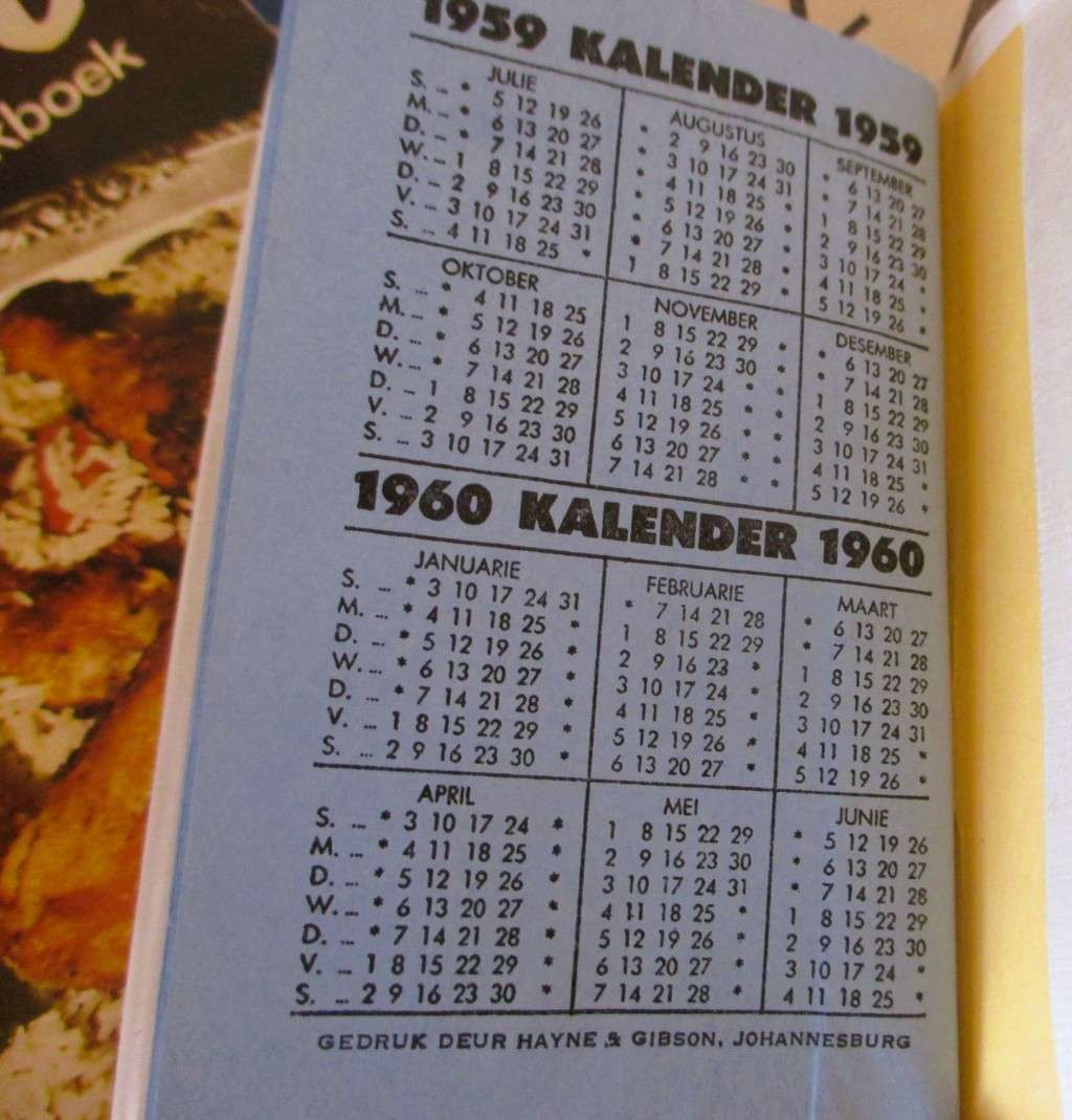 7 Vintage Resepte bookies meestal in Afrikaans. Vleisraad resepte dagboek vir 1959/60.
