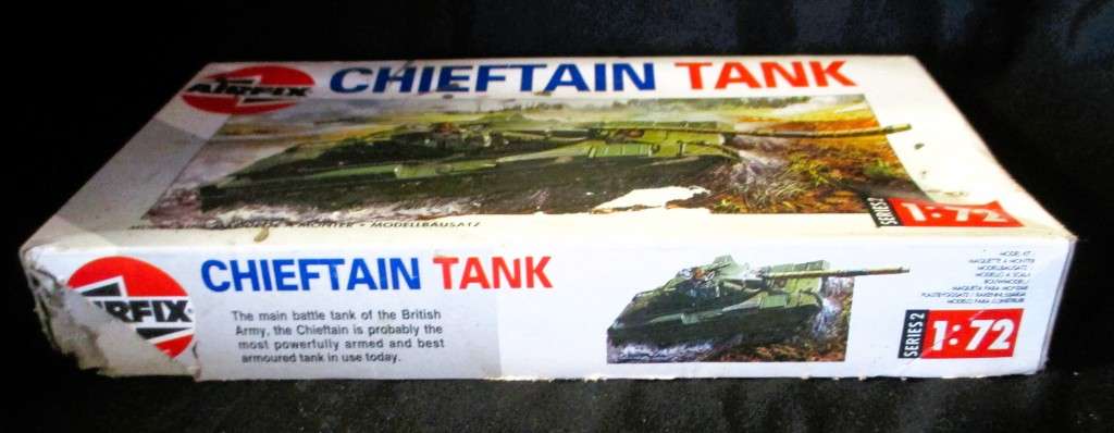 Vintage L44 Airfix Model Kit 02305 - Chieftain Tank 1:72 Model Kit.