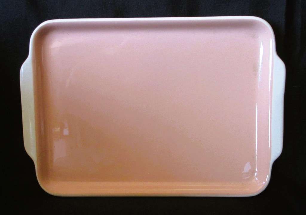 1950`s Villroy and Boch Soft pink Porcelain Toast tray. Marked Santos. 180x135mm