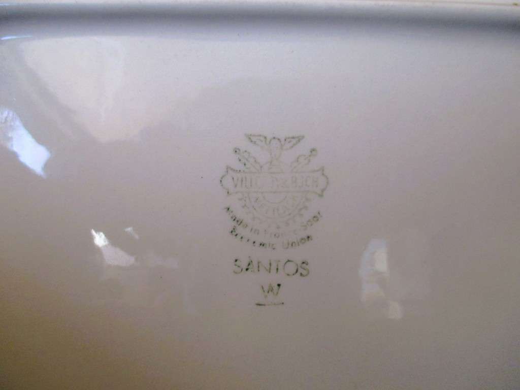 1950`s Villroy and Boch Soft pink Porcelain Toast tray. Marked Santos. 180x135mm