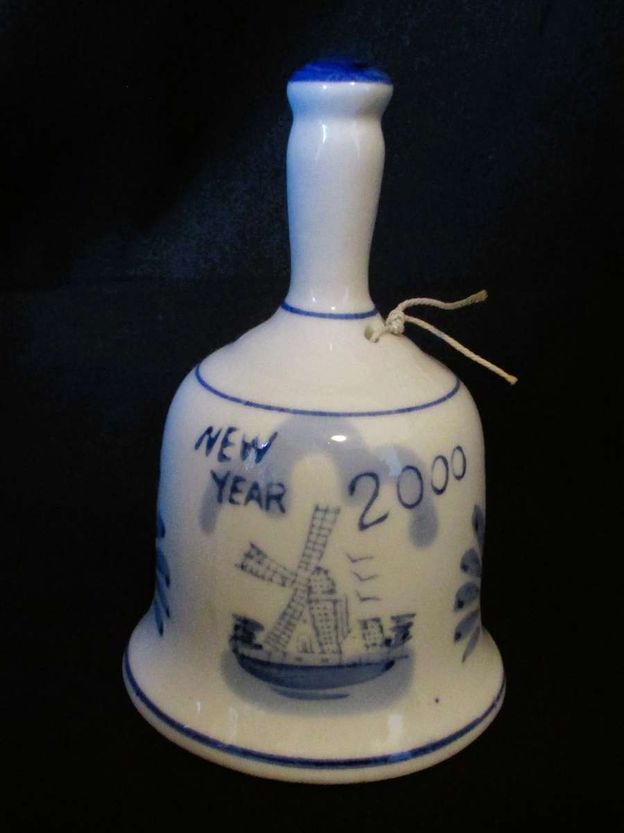 Delft Pottery Hand Bell New Year 2000, hndpainted blue and white, windmill. 115mm high.
