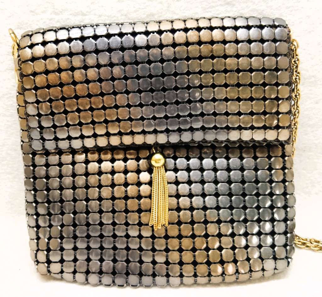 Vintage Metal color Mesh Art Deco Mini Evening Clutch Shoulder Bag. 140x140mm Spotless