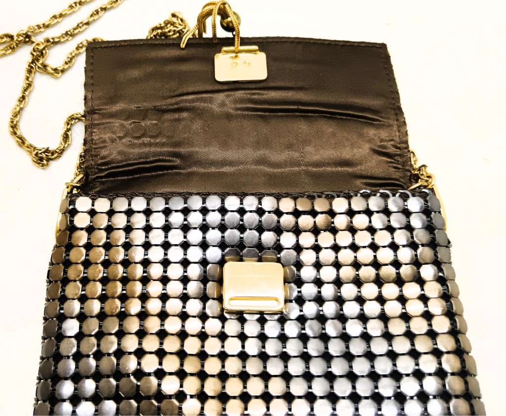Vintage Metal color Mesh Art Deco Mini Evening Clutch Shoulder Bag. 140x140mm Spotless