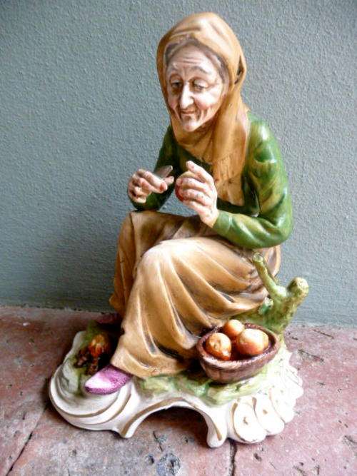Vintage Peasant Old Woman Porcelain Figurine