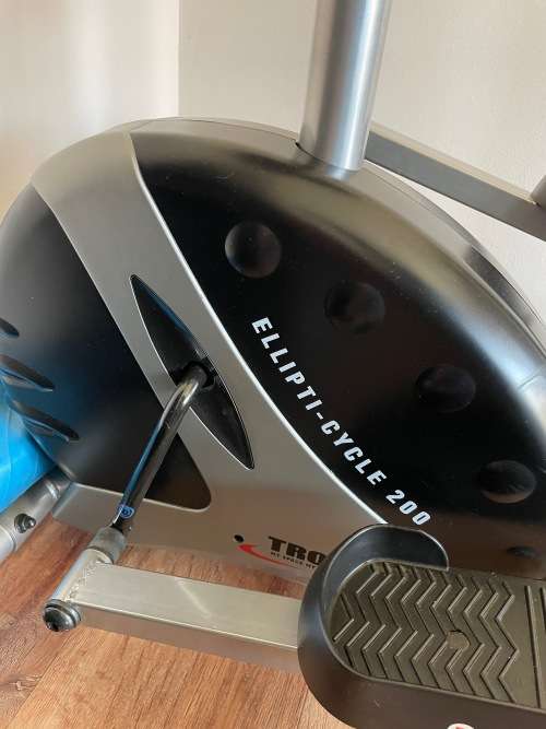 Trojan Ellipti-Cycle 200