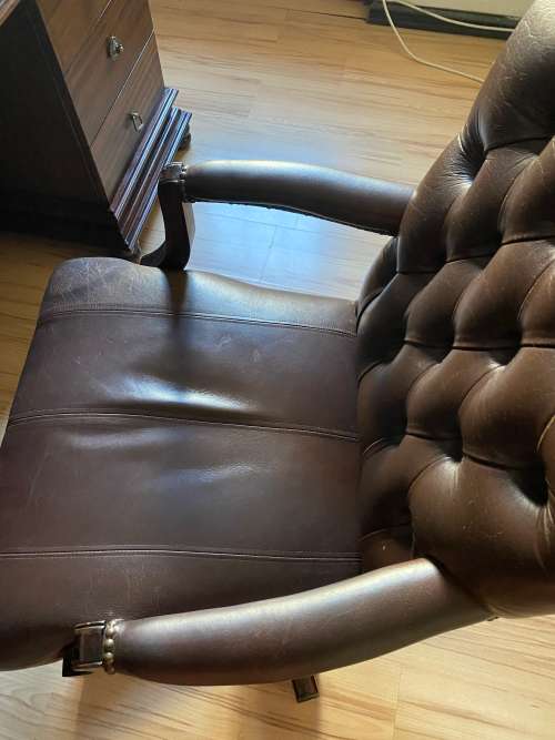 Executive Chair