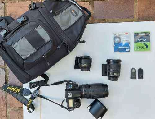 Nikon D7000 body and lens bundle for sale
