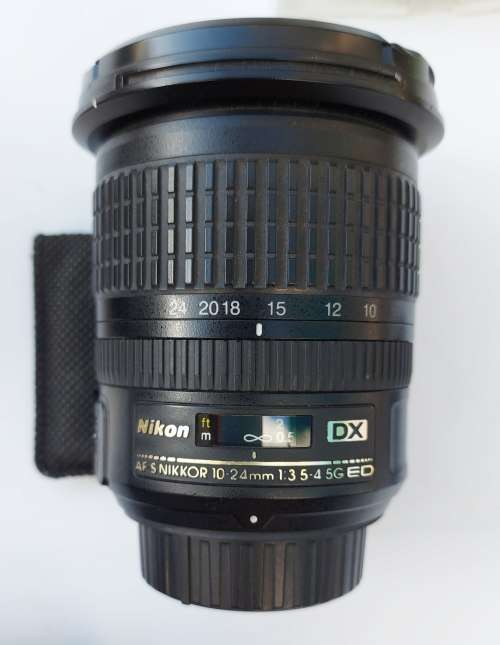 Nikon D7000 body and lens bundle for sale