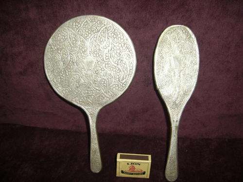 Silver Scrap Mirror and Brush holder - 233 grams - R1 No Reserve
