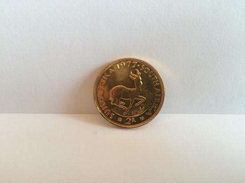 1977 Van Riebeek R2 Gold coin