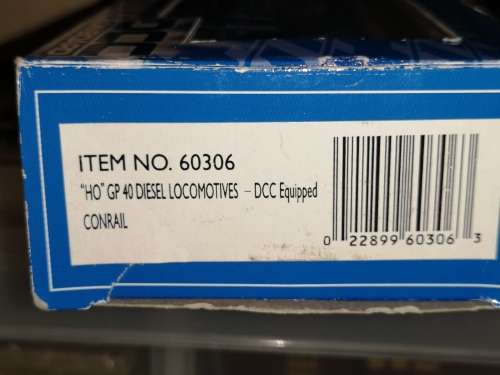 Bachmann HO Scale Train Diesel Gp40 DCC Ready Conrail 60306