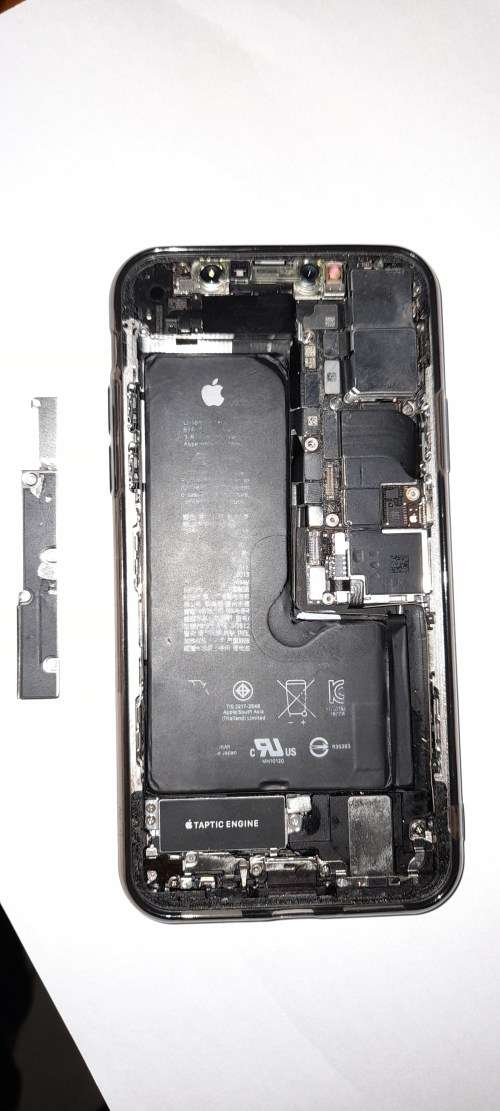 Iphone XS 256gb Read Description