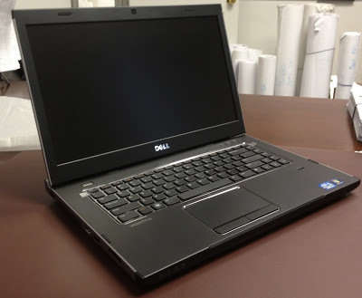 DELL VOSTRO 3550 *CORE i7* 8GB RAM, 500GB HD, AMD RADEON, BUILTIN 3G,B'TOOTH, DVD-RW, WIN 7 PRO, CAM