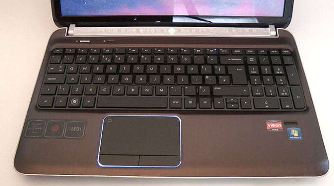 [BARGAIN] HP PAVILION DV6, CORE i7, 750GB HD, 8GB RAM, RADEON GRAPHICS,WIN7 HP, DVD RW, WEBCAM ETC