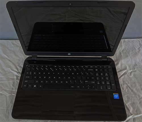 [BARGAIN] HP 15 LAPTOP,  2GB RAM, 500GB HD, DVD-RW, WEBCAM, USB 3, WIN 10 HOME SL, ETC