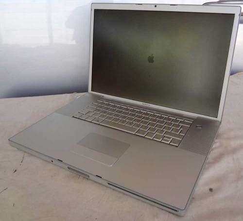 Macbook pro A1212, Intel Core 2DUO CPU, 160GB HD, 2GB RAM, WIFI, CAM, 15,  DVi, ETC