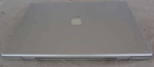 Macbook pro A1212, Intel Core 2DUO CPU, 160GB HD, 2GB RAM, WIFI, CAM, 15,  DVi, ETC