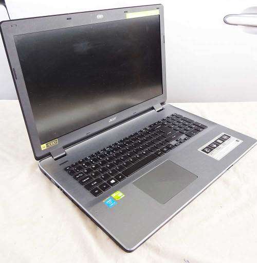 Acer E17 5TH GEN CORE i5, 17.3``SCREEN, 1TB HD, 8GB RAM, WIFI, CAM, WIN 10 home, ETC