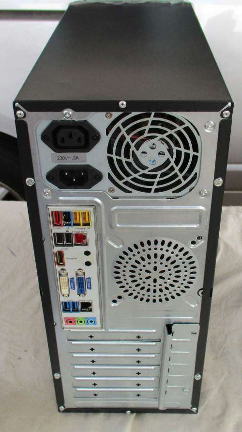 STYLISH DESKTOP PC INTEL CORE i5, 4GB RAM, 500GB HD, DVD, WIN 10 PRO,ETC