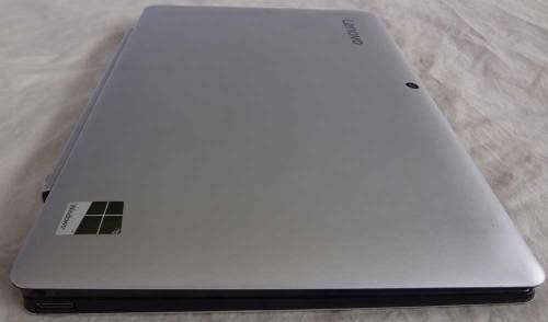 Lenovo  miix320,  z8350 cpu, 30gb ssd, 2gb ram, wifi, cam, 10.1``,touchscreen ,win 10 pro, etc