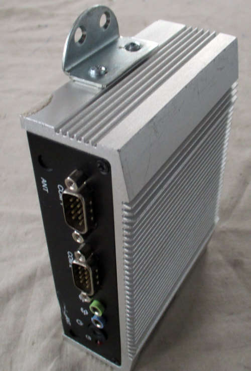 Advantech ARK-1120, mini deskto pc, intel atom cpu  N455, 2gb ram, 64gb ssd, win 10 pro,etc