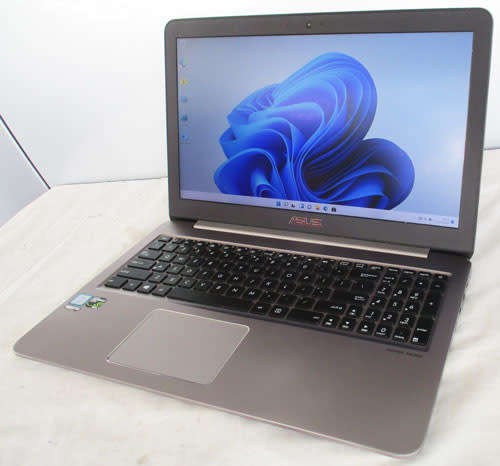 gaming asus ,7th gen,core i7,8gb ram,128gb ssd + 1tb hd, 15.6` UHD 3840 X 2160 display,win 11 pro