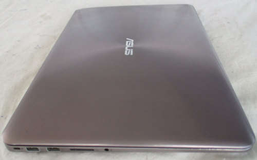 gaming asus ,7th gen,core i7,8gb ram,128gb ssd + 1tb hd, 15.6` UHD 3840 X 2160 display,win 11 pro