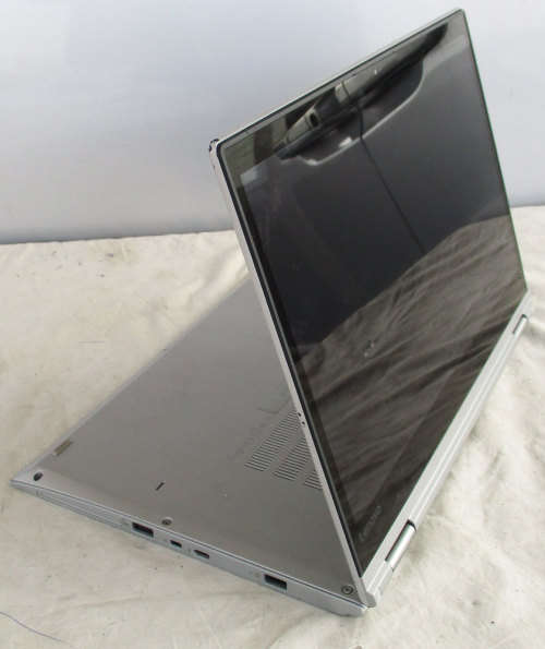 FIRESALE lenovo yoga 370, 7th gen core i5, 120gb ssd,Touchscreen, 8gb ram, 14.1``, win 11,