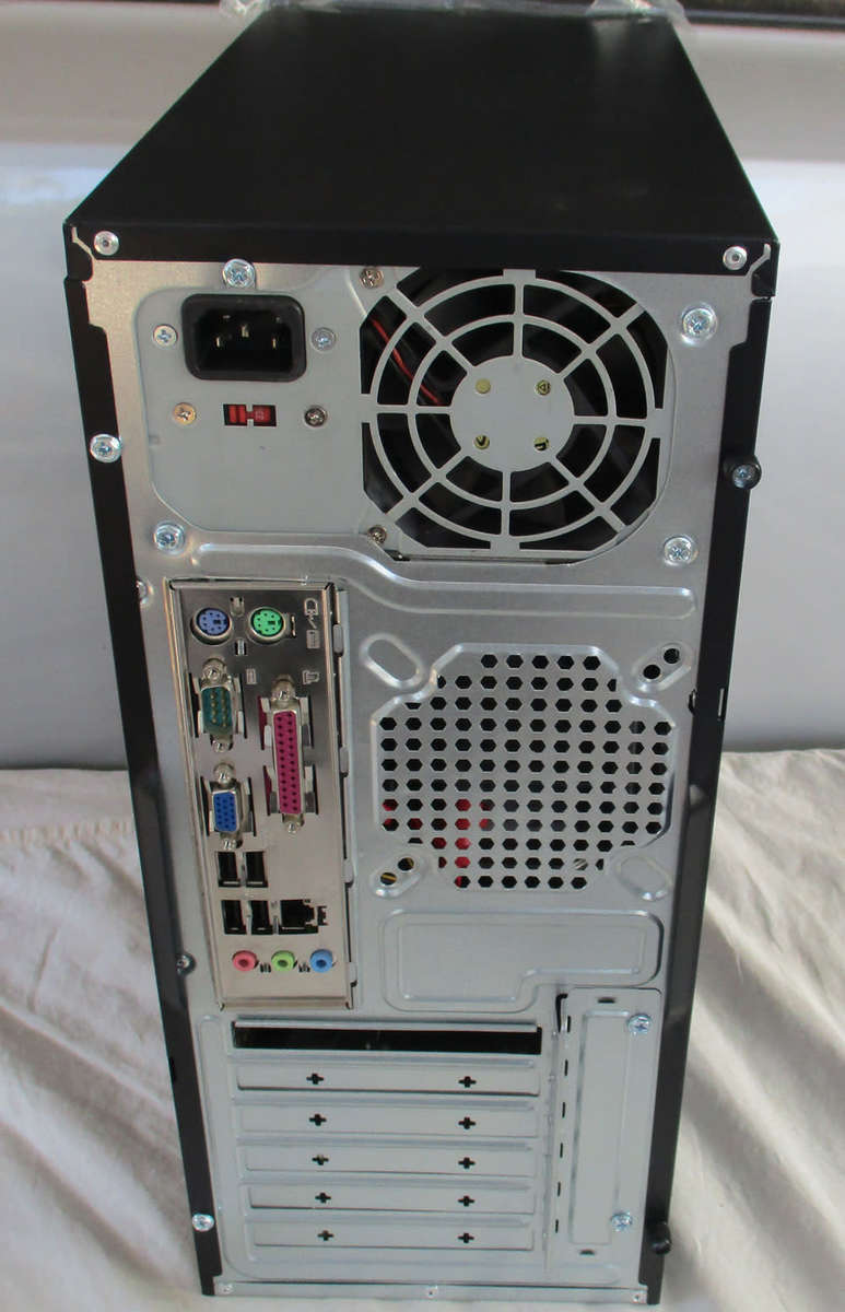 stylish desktop pc, intel core i3, 6gb ram, 500gb hd, dvdrw, vga, win 11 pro, etc