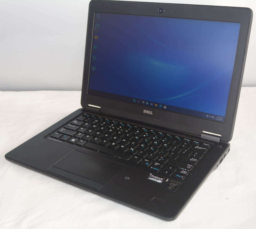dell  e7250, 5th gen core i7, 256gb ssd, 8gb ram, wifi, 3g, cam, 12.5``, win 11 pro, etc
