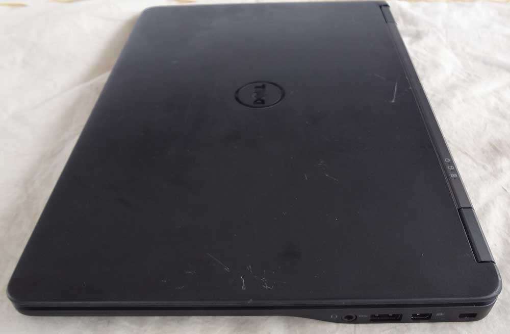 dell  e7250, 5th gen core i7, 256gb ssd, 8gb ram, wifi, 3g, cam, 12.5``, win 11 pro, etc