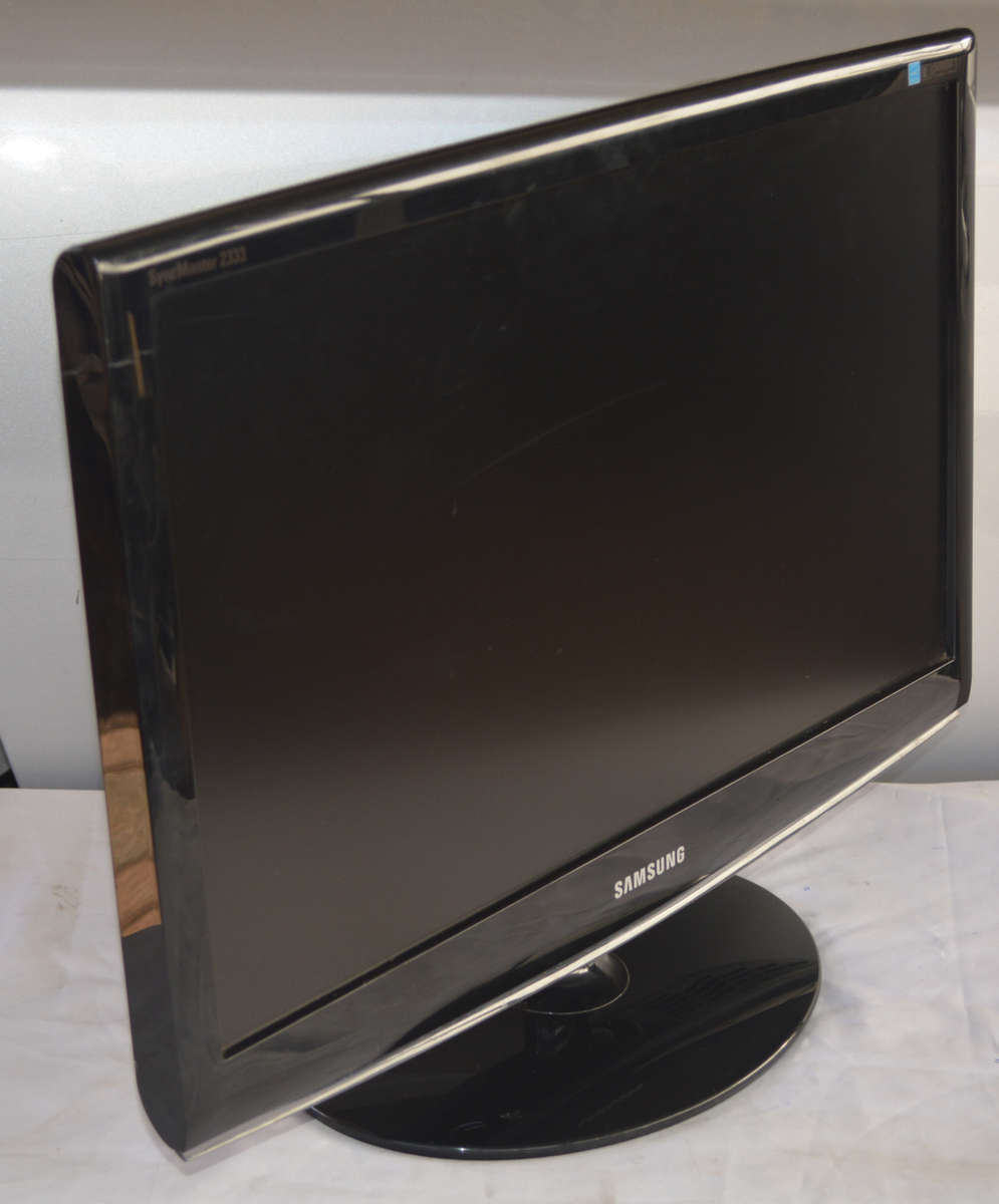 Samsung LCD Monitor, Model 2333TN, 23 Inch, VGA