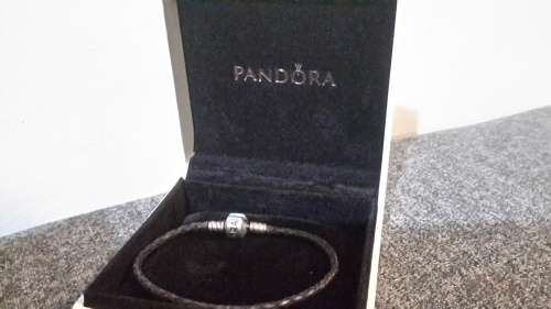 Pandora bracelet leather