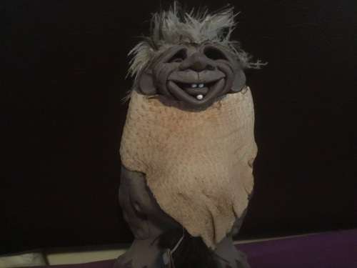 KALLAHAREES ....LIDI