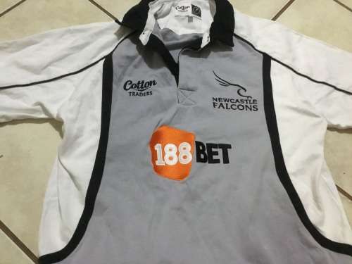 Newcastle falcons Jersey ....size large