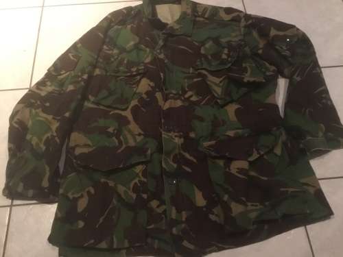 Military  jacket  size 170/112