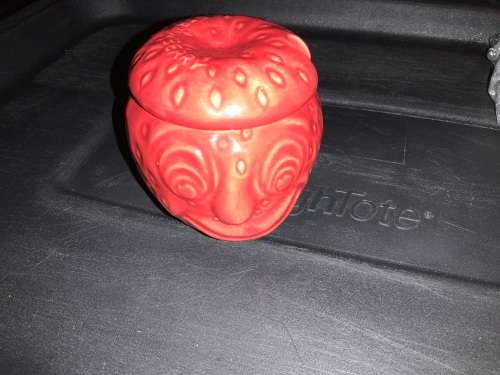 Sylvac Mr Strawberry no 4899